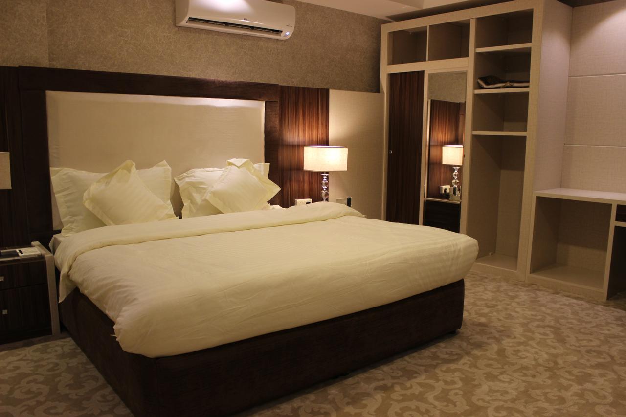 Elite Suites Hotel - Almalqa Riyadh Exterior photo